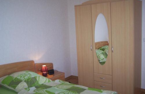 Heede Apartment | Ferienwohnung Mauer, Wohnung "Ost"