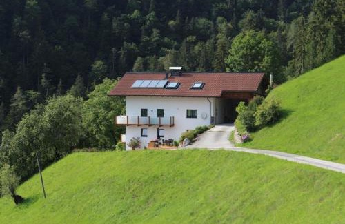 Bad Vigaun Apartment | Ferienwohnung Mit Blick Auf Die Berge