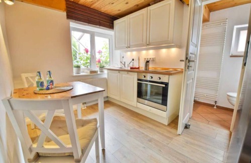Maasholm Apartment | Ferienwohnung mit Eigenem Eingang und Terrasse im Historischen Fischerhaus