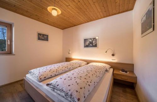 Avelengo Apartment | Ferienwohnung Mittager Edelweiss