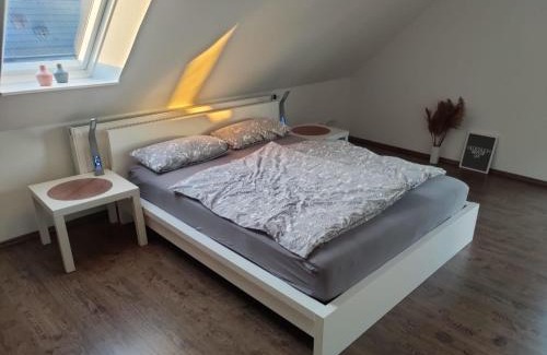 Bockhorn Apartment | Ferienwohnung Neugebauer
