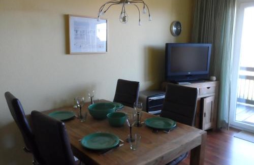 Laboe Apartment | Ferienwohnung Ortlieb Laboe