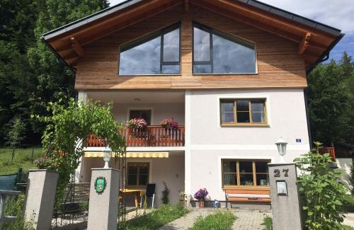 Hof bei Salzburg Apartment | Ferienwohnung Oswald Fuschlsee