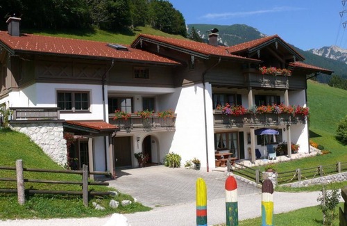 Schneizlreuth Apartment | Ferienwohnung Ristfeuchthorn - Haus Eicher