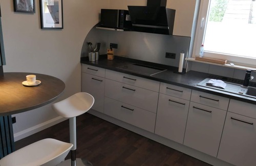 Westerburg Apartment | Ferienwohnung Schönhier - 5 Bett Fewo, Dusche, WC, 2 Schlafräume,