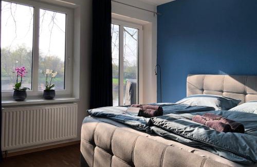 Hamelin Apartment | Ferienwohnung Schleusenhaus Hameln