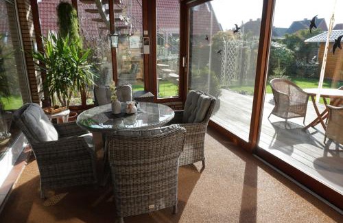 Leer Apartment | Ferienwohnung Schwalbe, 15111