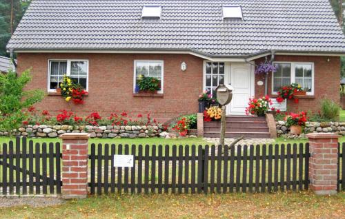 Muritz Apartment | Ferienwohnung Schwarzenhof