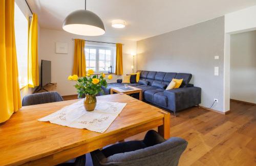 Sankt Valentin Apartment | Ferienwohnung Sonnenplatzl Reiter inkl. Chiemgaukarte