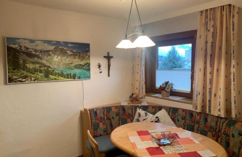 Schwaz Apartment | Ferienwohnung Sonnwendhof "Inntalblick" im Dachgeschoss