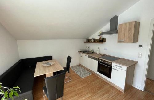 Blaibach Apartment | Ferienwohnung und Zimmer "do is schee"
