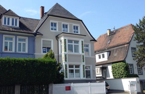 Kostheim Apartment | Ferienwohnung Villa Magnolia