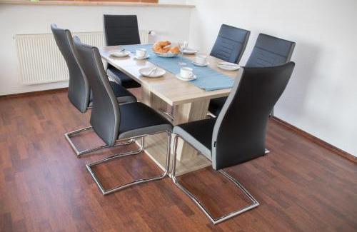 Schwand Apartment | Ferienwohnung Weiher - Nähe Nürnberg/Messe