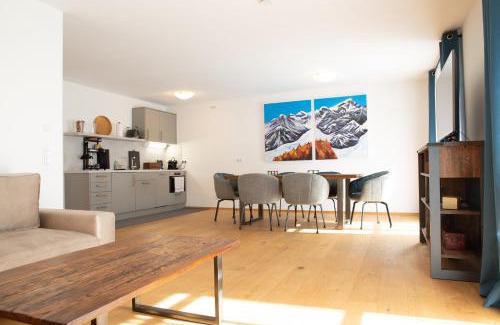 Stephanskirchen Apartment | Ferienwohnungen am Simssee, Gutshof Alpenblick