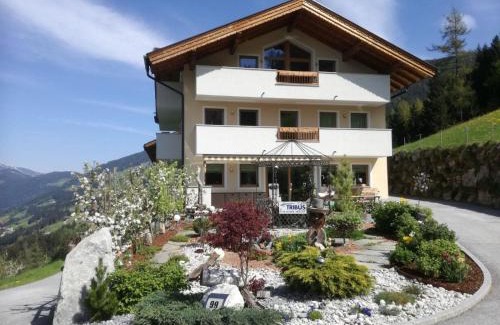 Hart im Zillertal Apartment | Ferienwohnungen Hinterstein