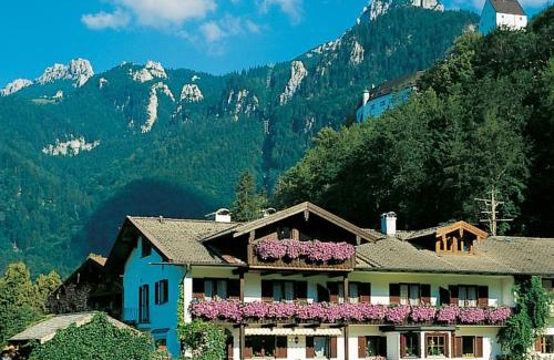 Aschau im Chiemgau Apartment | Ferienwohnungen Haus Monika