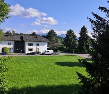 Prien am Chiemsee Apartment | Ferienwohnungen Schelhas