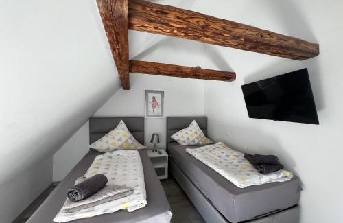 Oberkotzau Apartment | Ferienwohnungen Yanev