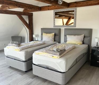 Oberkotzau Apartment | Ferienwohnungen Yanev