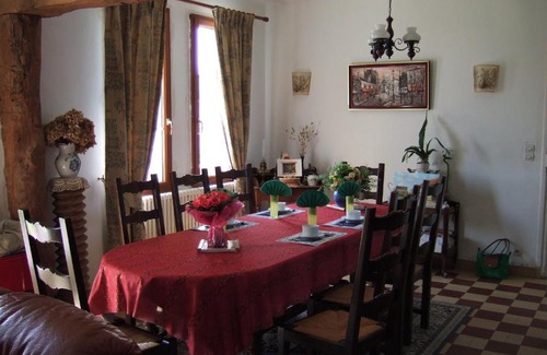 Petiville Bed & Breakfast | Ferme De La Riviere