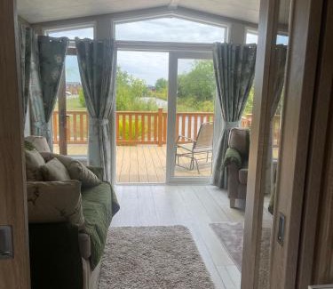 Stonham Aspal Other | Fern Lodge with Hot Tub