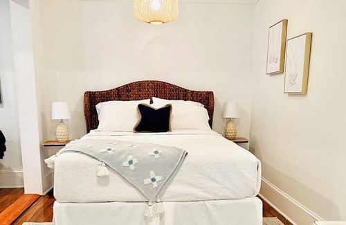 Biloxi Hotel | Fern Suite at The Mockingbird Inn Boutique Hotel