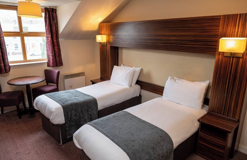 Blackburn Hotel | Fernhurst Lodge by Greene King Inns