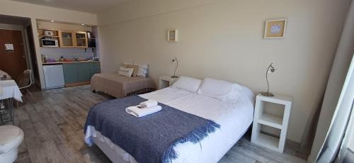 La Lonja Apartment | FerPilar Suite, Concord Pilar