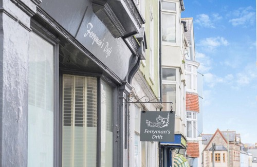Dartmouth Apartment | Ferryman's Drift - Two Bedroom Apartment, Sleeps 4
