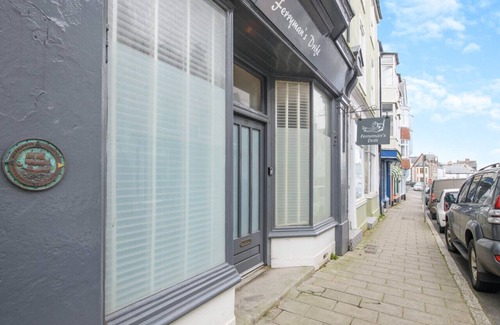 Dartmouth Apartment | Ferryman's Drift - Two Bedroom Apartment, Sleeps 4