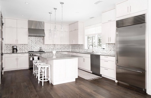 Spanish Peaks House | Festive Availability! Luxury Ski-In/Ski-Out Mountain Home with Hot Tub! WiFi!