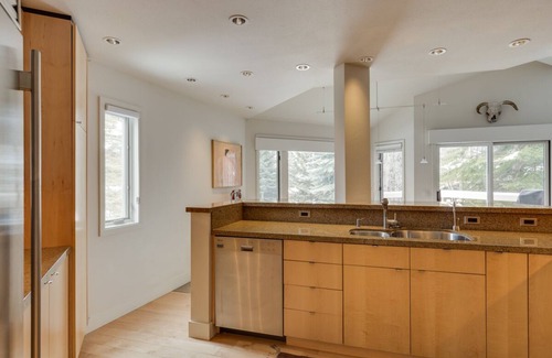 Warm Springs House | Festive Dates Available! Bright Townhome with Mountain Views; Two Blocks to Ski