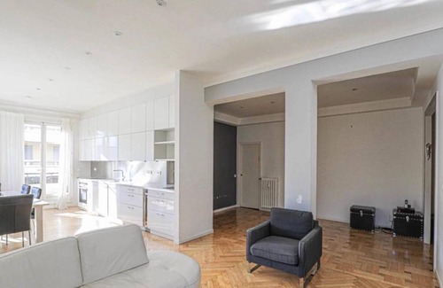 Perier Apartment | Few Steps From Local Attractions , Perfect for Families