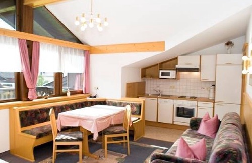 Flachau Apartment | Fewo B - Landhaus Huber