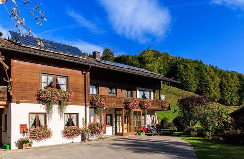 Ruhpolding Apartment | Fewo , Balkon, Kochnische, 2 Schlaf- und 1 Wohnzimmer, max 4 Personen