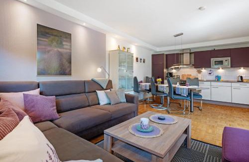 Deinste Apartment | Fewo Birkenallee - Lavendel