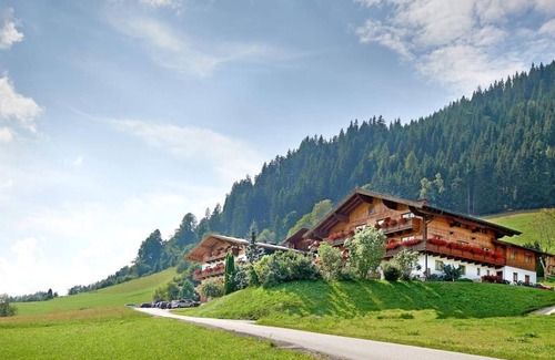 Flachau Apartment | Fewo E - Alpin Apart