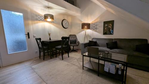 Altenessen-Sud Apartment | FeWo EssensStube - Gemütlich - Geräumig - Gut