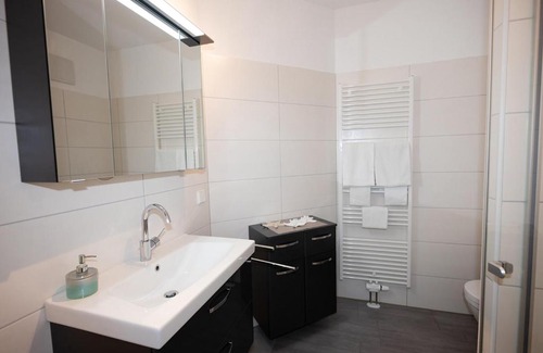 Mitte-Sud Apartment | FeWo "Hafenblick" NP45