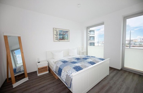 Mitte-Sud Apartment | FeWo "Hafenblick" NP45