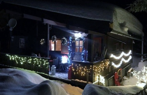 Hochkrimml Apartment | ⛷️FeWo Louisa⛷️uriger Cabin vacation for max 4 pers/pitch/WLAN/garden/lift proximity