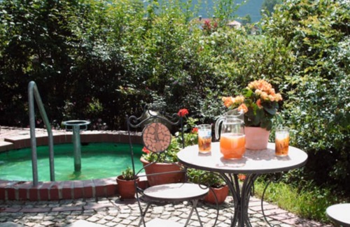 Grassau Apartment | Fewo Rose 75 qm f. 3-5 Pers., 2 Doppelzimmer, 1 Einzelzimmer, Balkon.