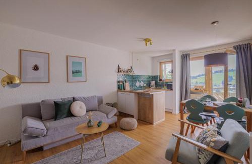 Todtnauberg Apartment | Fewo Waldgeflüster - Nähe Skilift und Loipe Sauna im Haus Traumaussicht E-Ladestation Tiefgarage