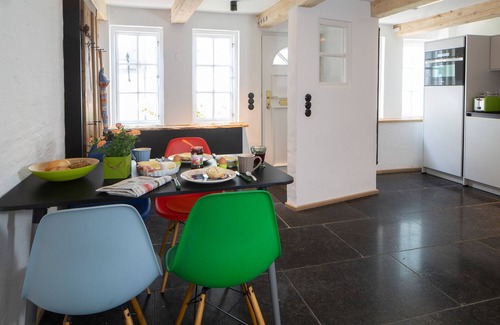 Flensburg House | fewo1846 - Lille Hus/charming captain's cottage on the harbor over 3 levels
