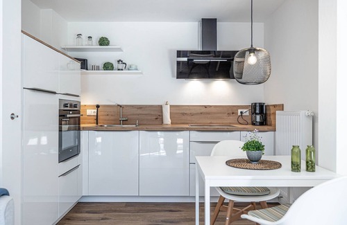 Gluecksburg Apartment | fewo1846 - Lille loft/beachfront apartment with 2 bedrooms and garden