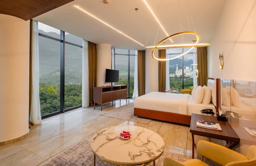 Lakkidi Hotel | Fezinn Hotel