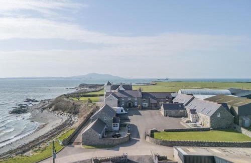 Holyhead House | Fferm Y Beudy