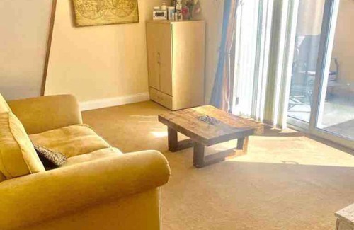 Colwyn Bay House | Ffynonn Wen