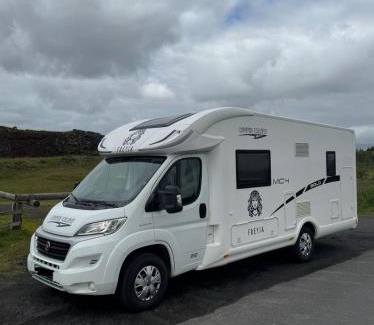 Hliðar House | Fiat Mc Louis Camper Van RV