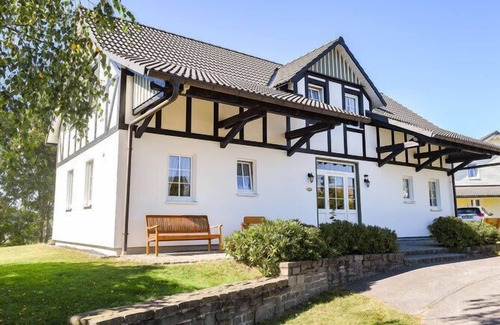 Niederberndorf House | Field barn - right -